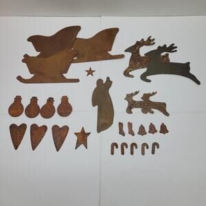 Rusty Tin-Tiques Craft Supplies Winter Holiday Christmas Lot of 27 Misc Pieces